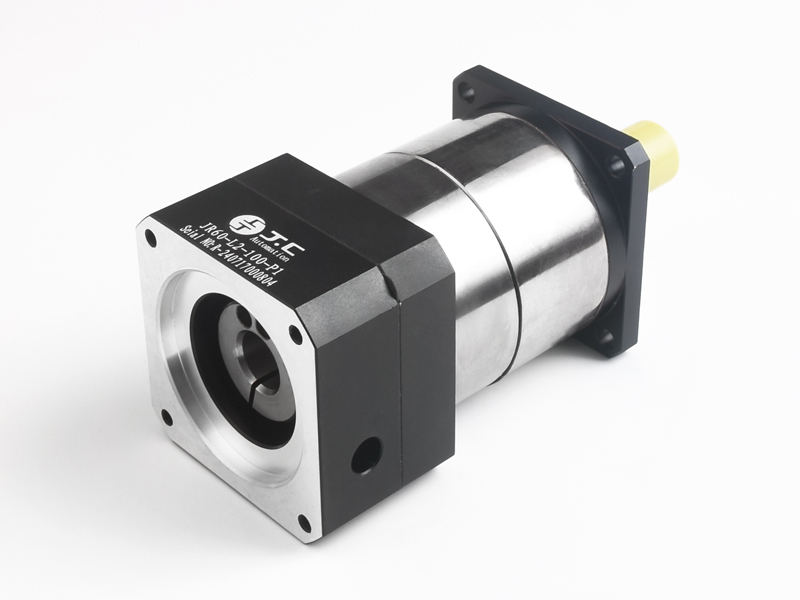 在電機(jī)選配伺服精密行星減速機(jī)應(yīng)該注意哪些 在電機(jī)選配伺服精密行星減速機(jī)應(yīng)該注意哪些